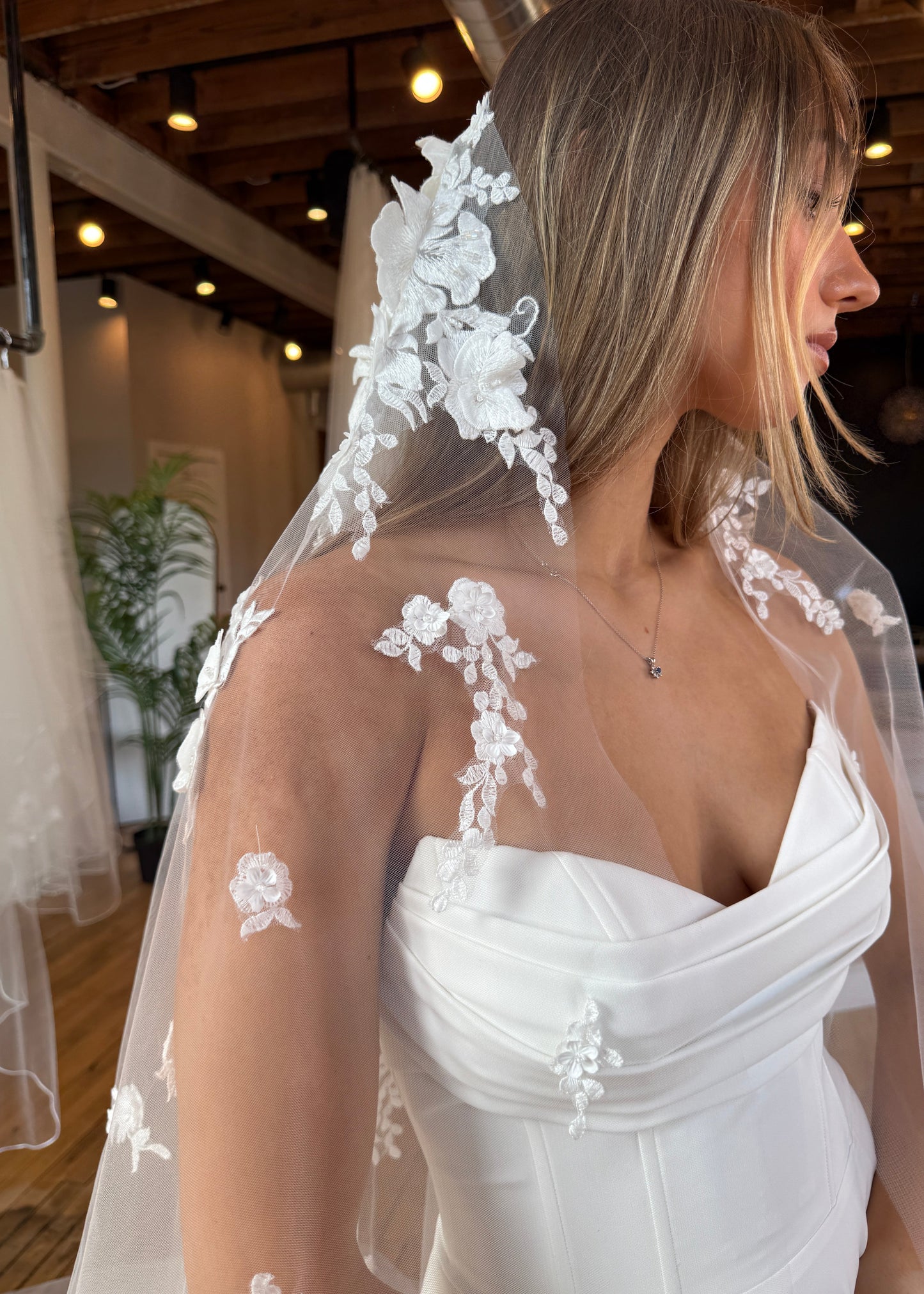 Viola Veil